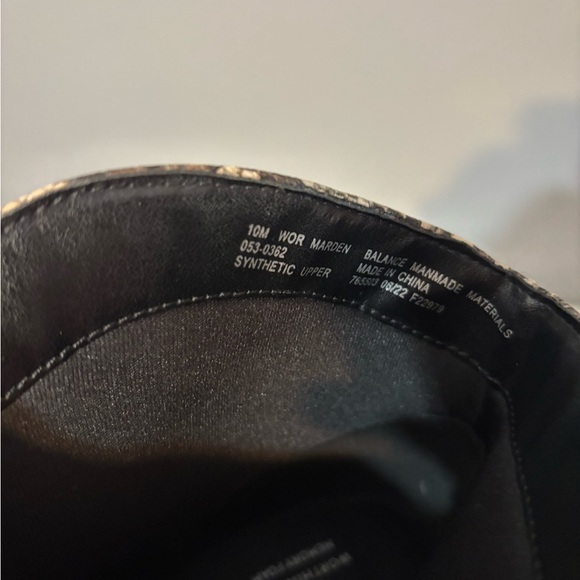 Worthington Black, Beige & Dark brown Snakeskin Patterned Women's Boots Size 10 - Picture 9 of 9